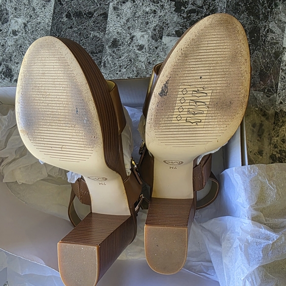 Michael Kors Brown Platform Sandals with Chunky Block Heel - Picture 6 of 6